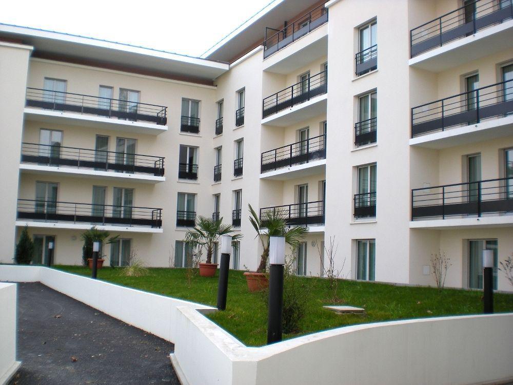 Comfort Suites Le-Port-Marly Paris Ouest Le Port-Marly Exterior photo
