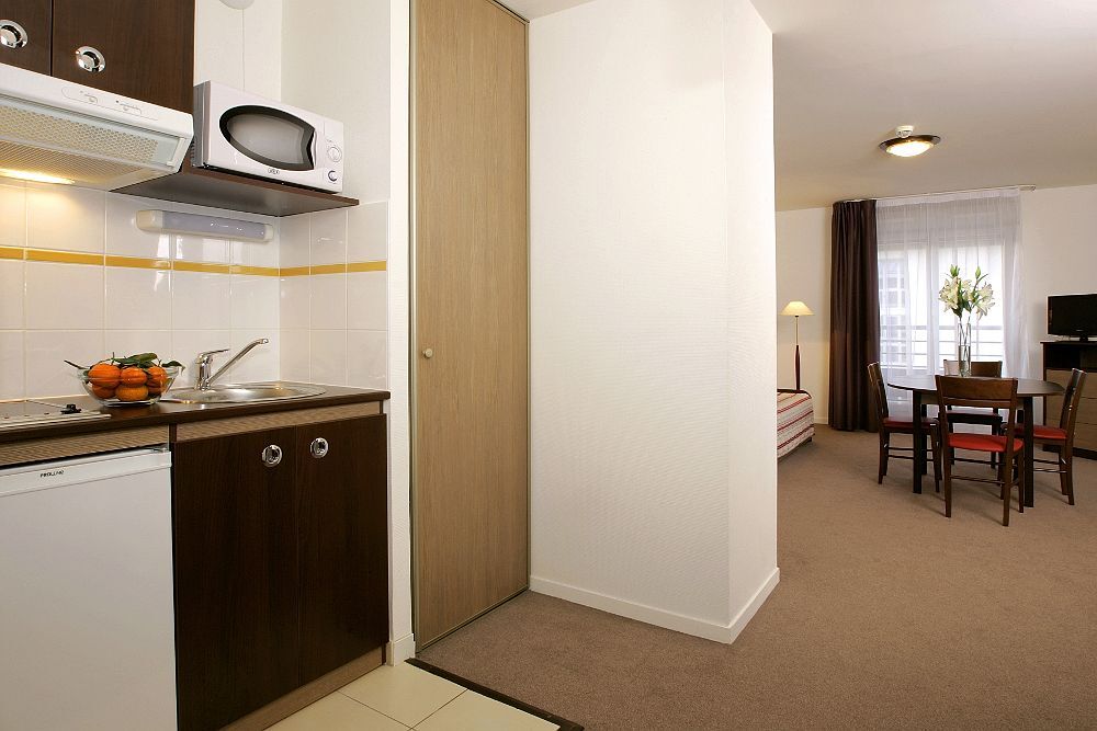 Comfort Suites Le-Port-Marly Paris Ouest Le Port-Marly Exterior photo