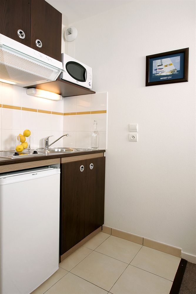Comfort Suites Le-Port-Marly Paris Ouest Le Port-Marly Exterior photo